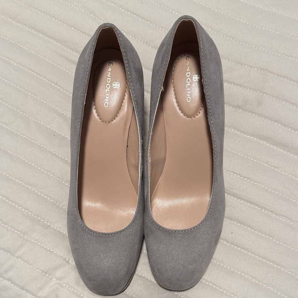 Bandolino Classic Gray Heels